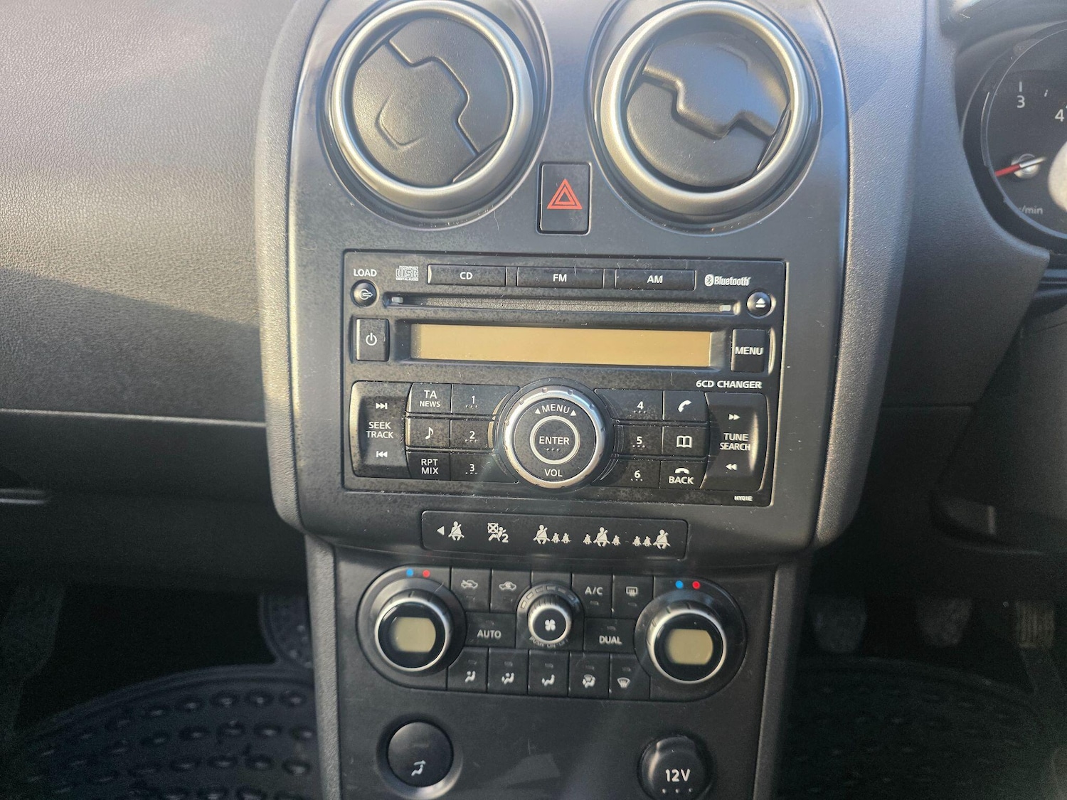 Used Nissan Qashqai 2008 for sale - 77057168: Photo 13