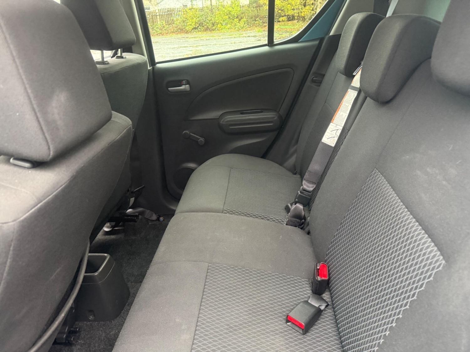 Used Suzuki Splash 2014 for sale - 76585316: Photo 11