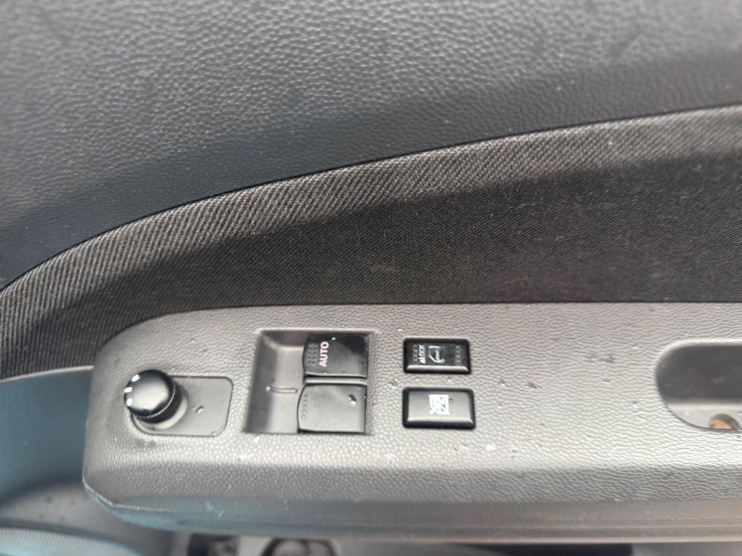 Used Suzuki Splash 2014 for sale - 76585316: Photo 13