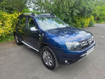 Used Dacia Duster 2015 for sale - 78935005: Photo