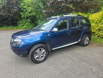 Used Dacia Duster 2015 for sale - 78935005: Photo