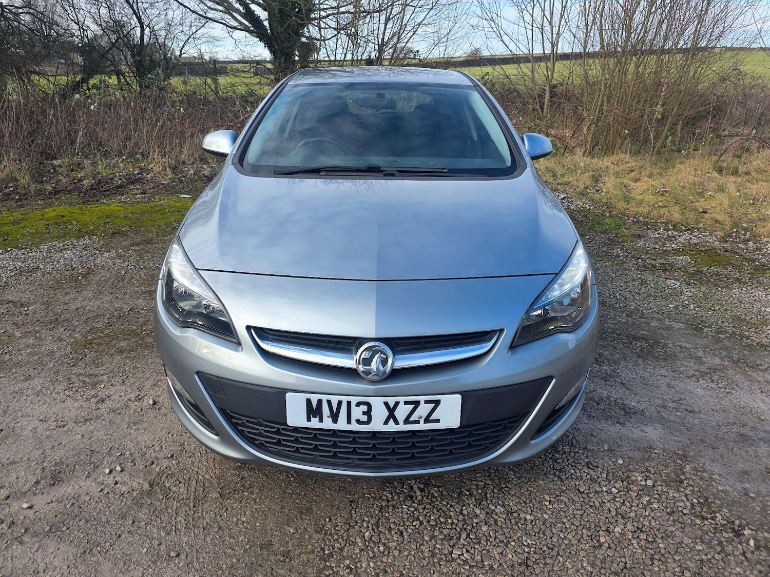 Used Vauxhall Astra 2013 for sale - 77359139: Photo 2