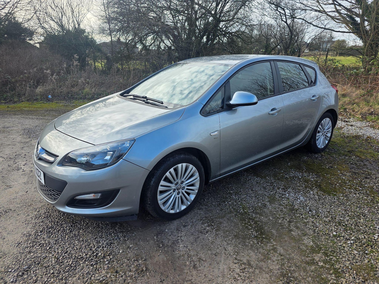 Used Vauxhall Astra 2013 for sale - 77359139: Photo 4