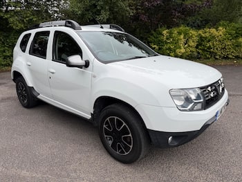 Used Dacia Duster 2017 for sale - 79677096: Photo