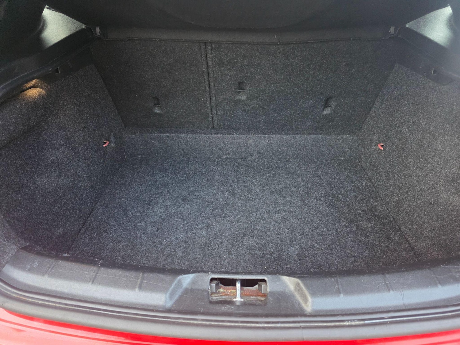 Used Volvo V40 2016 for sale - 77155766: Photo 11