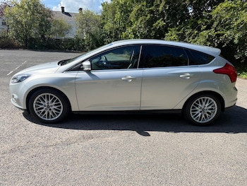 Used Ford Focus 2011 for sale - 79388460: Photo