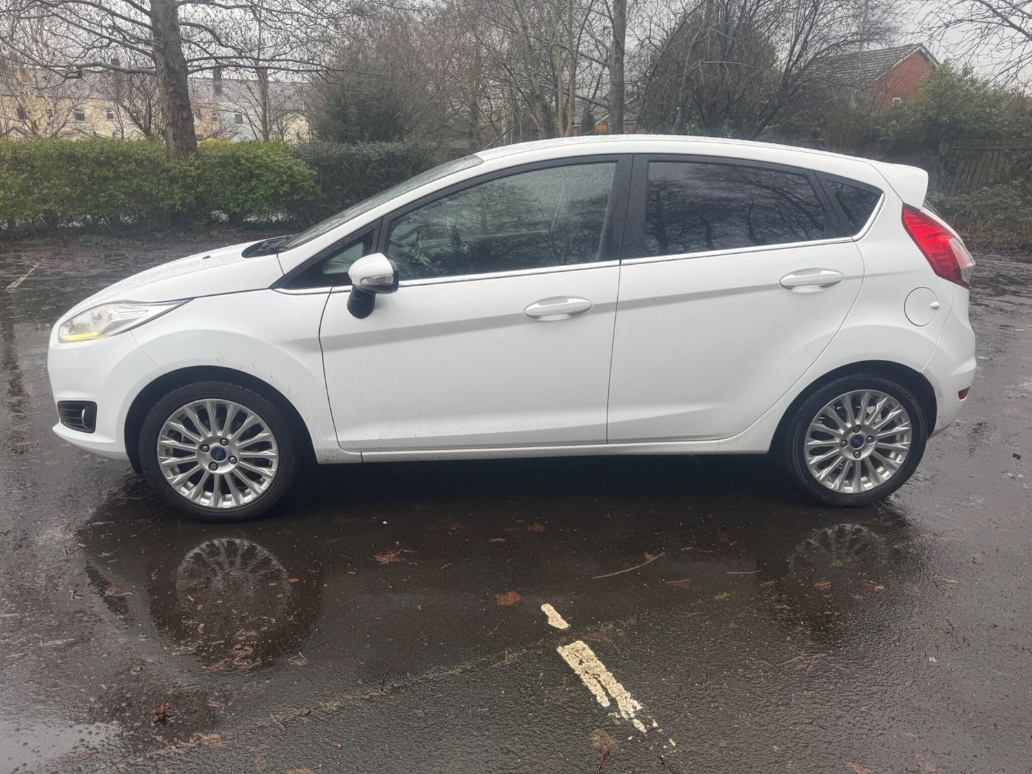 Used Ford Fiesta 2013 for sale - 77467921: Photo 4