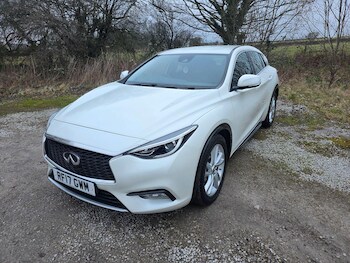 Used Infiniti Q30 2017 for sale - 78185635: Photo