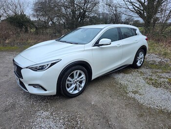 Used Infiniti Q30 2017 for sale - 78185635: Photo