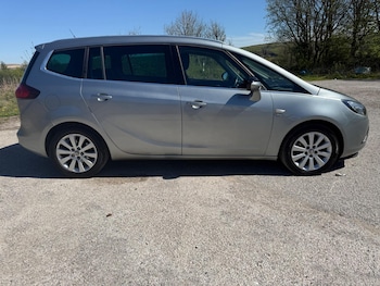 Used Vauxhall Zafira Tourer 2015 for sale - 78375562: Photo