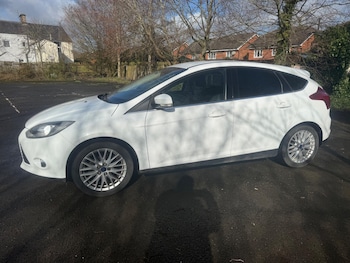 Used Ford Focus 2012 for sale - 78007409: Photo