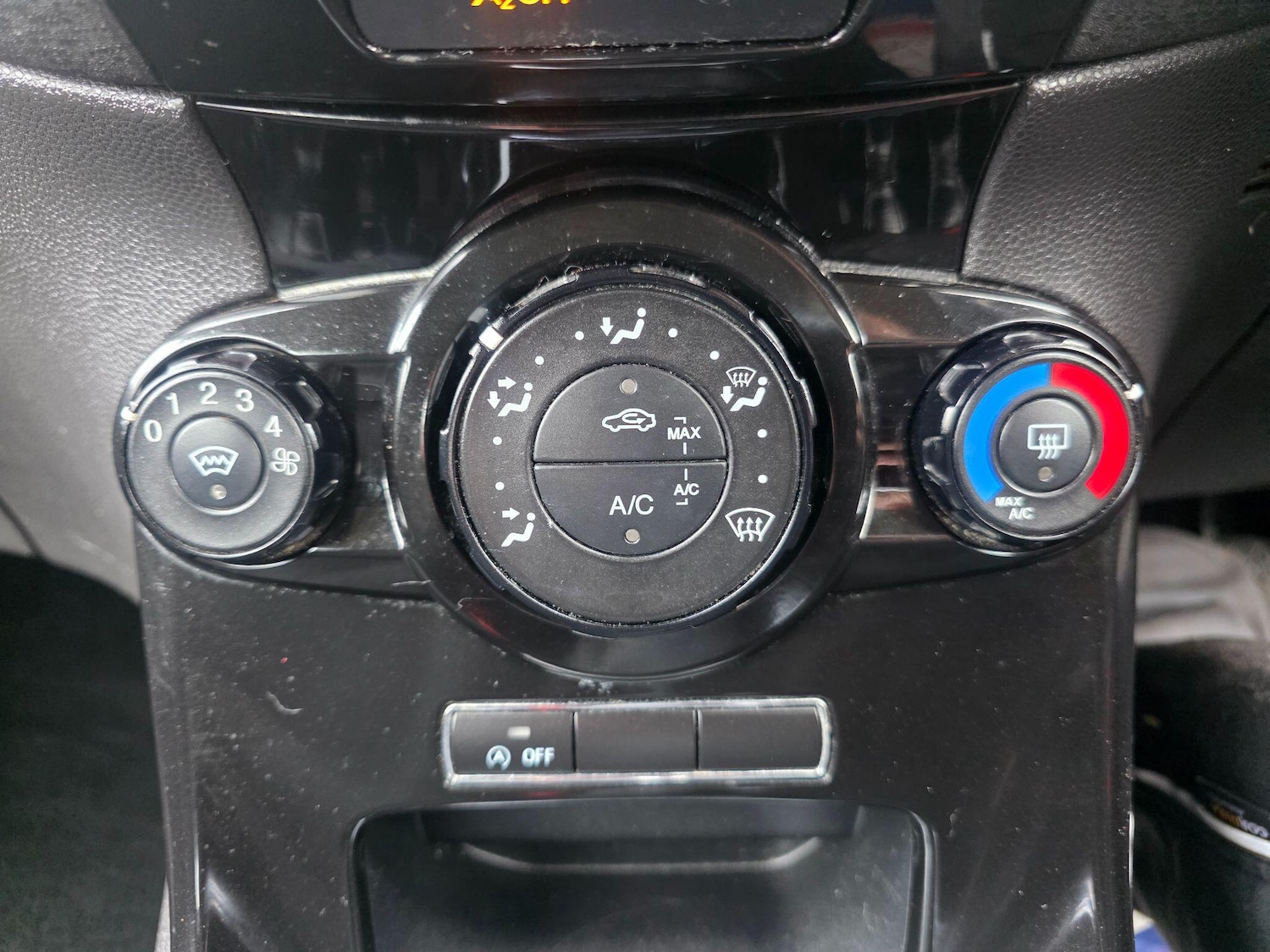 Used Ford Fiesta 2014 for sale - 78100351: Photo 13