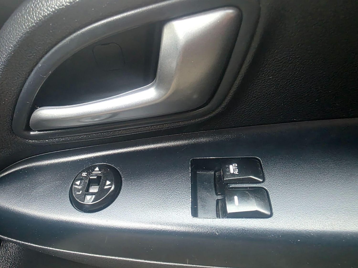 Used Kia Rio 2015 for sale - 76122895: Photo 18