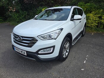 Used Hyundai Santa Fe 2015 for sale - 78958838: Photo