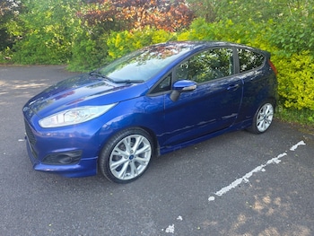 Used Ford Fiesta 2015 for sale - 78676318: Photo