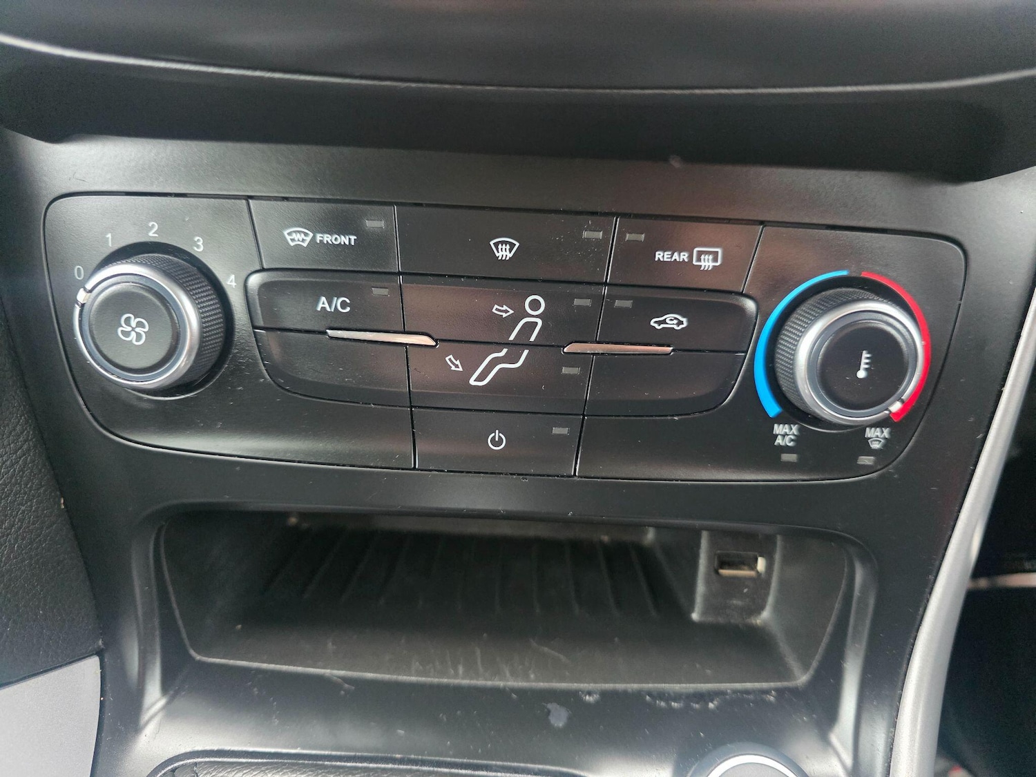 Used Ford Focus 2016 for sale - 77696333: Photo 13