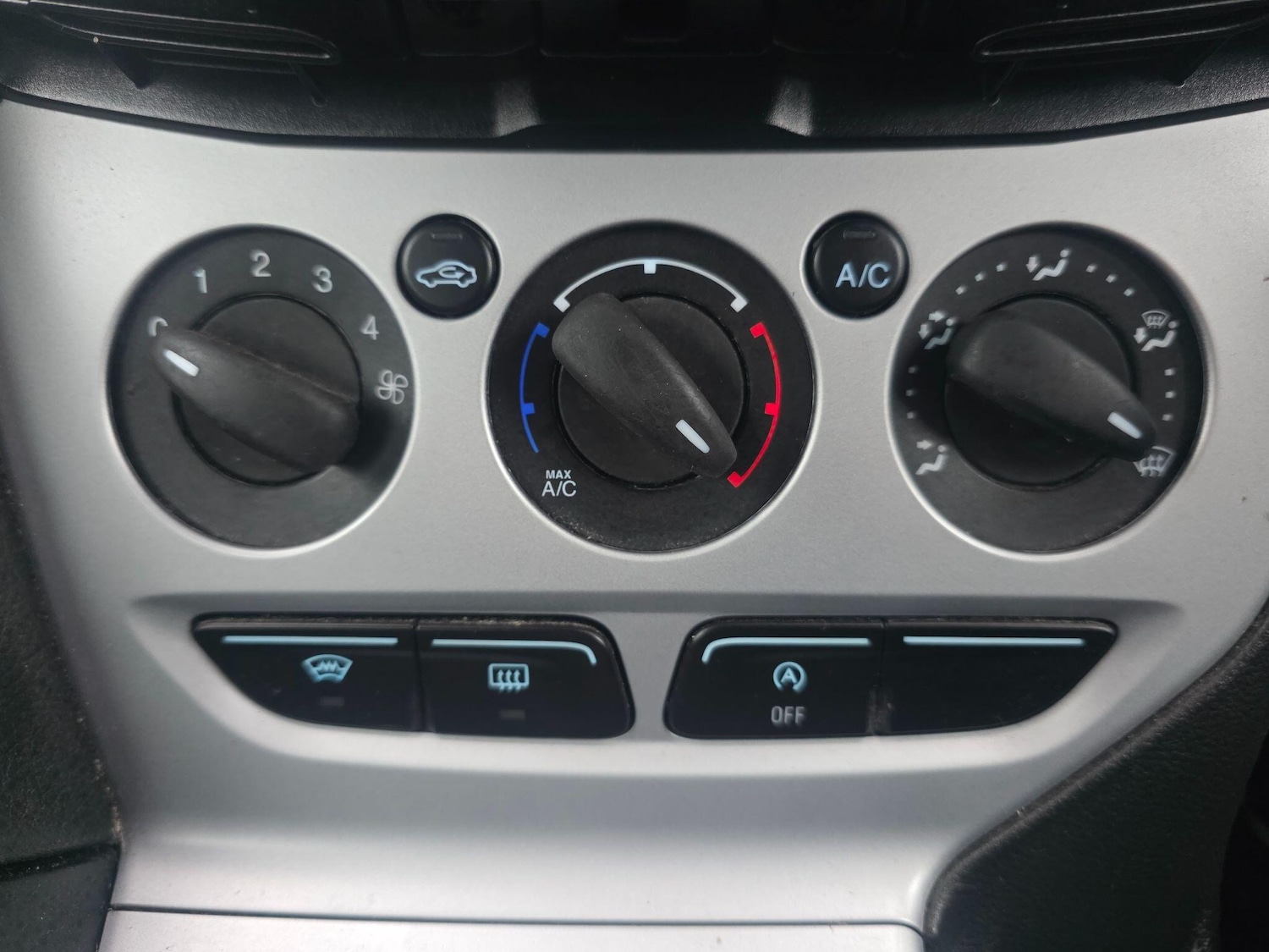 Used Ford Focus 2014 for sale - 78020242: Photo 13