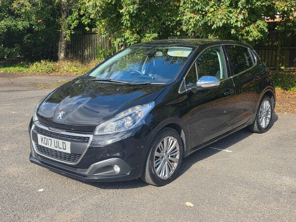 Used Peugeot 208 2017 for sale - 76122915: Photo 3