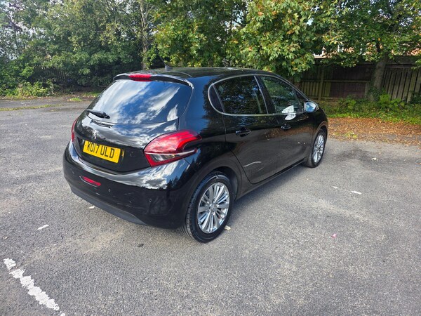 Used Peugeot 208 2017 for sale - 76122915: Photo 7