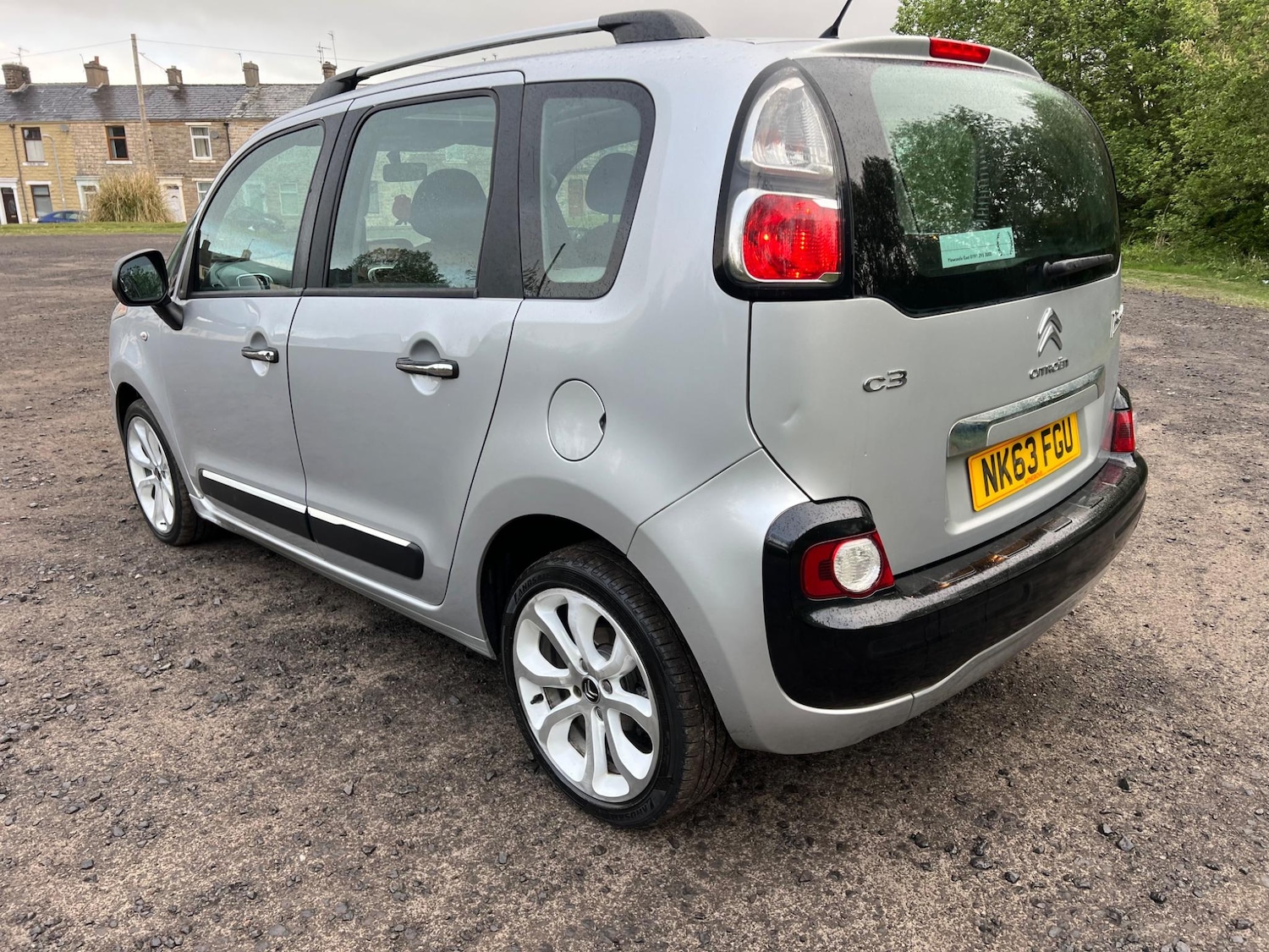 Vehicle 6
