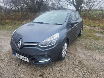 Used Renault Clio 2018 for sale - 77039994: Photo