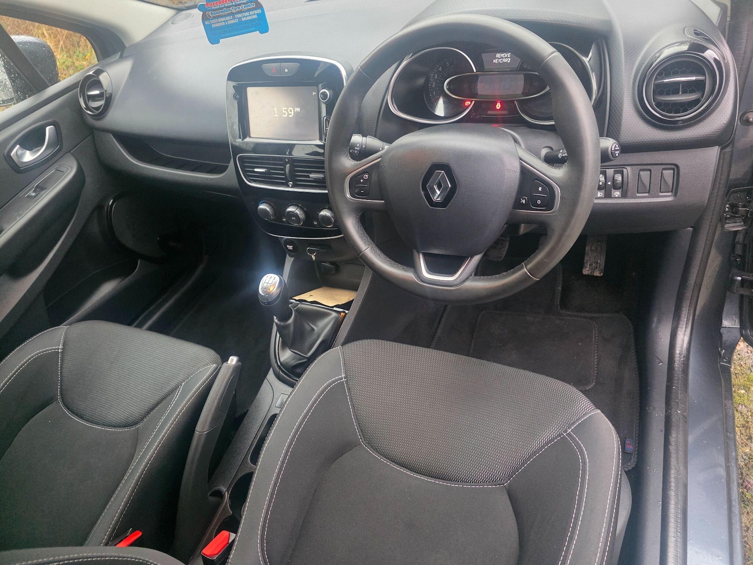 Used Renault Clio 2018 for sale - 77039994: Photo 9