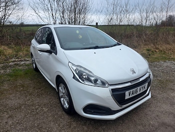 Peugeot 208 feature image