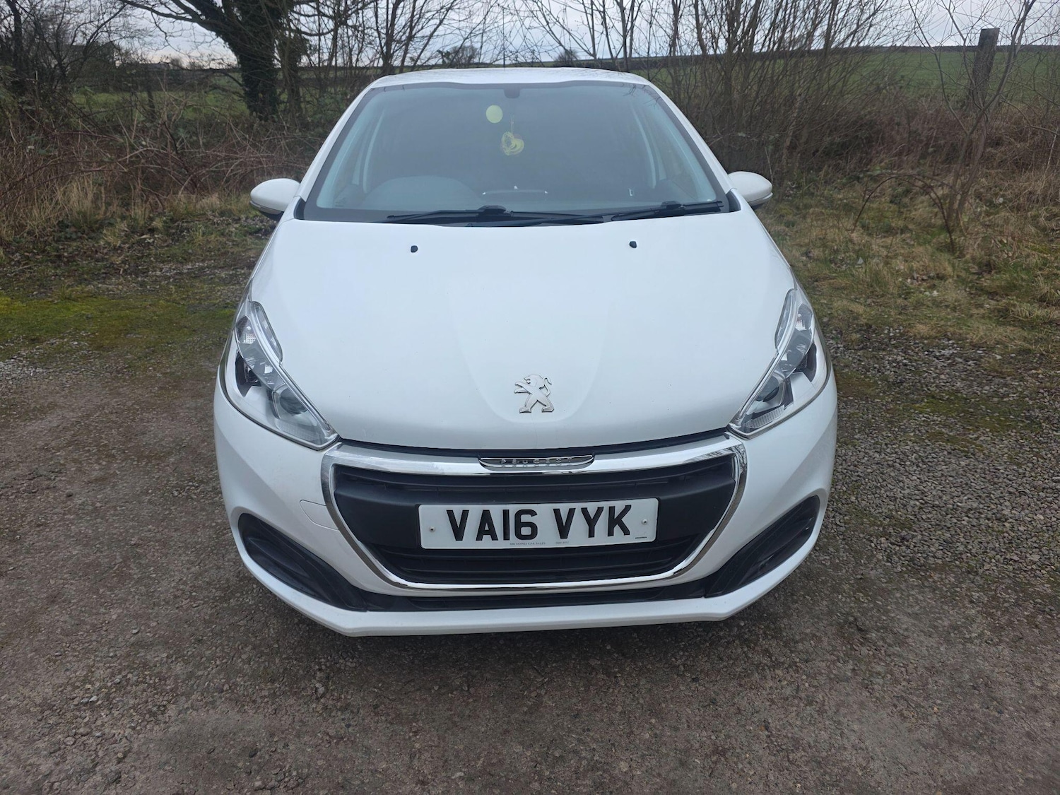 Used Peugeot 208 2016 for sale - 77838980: Photo 2