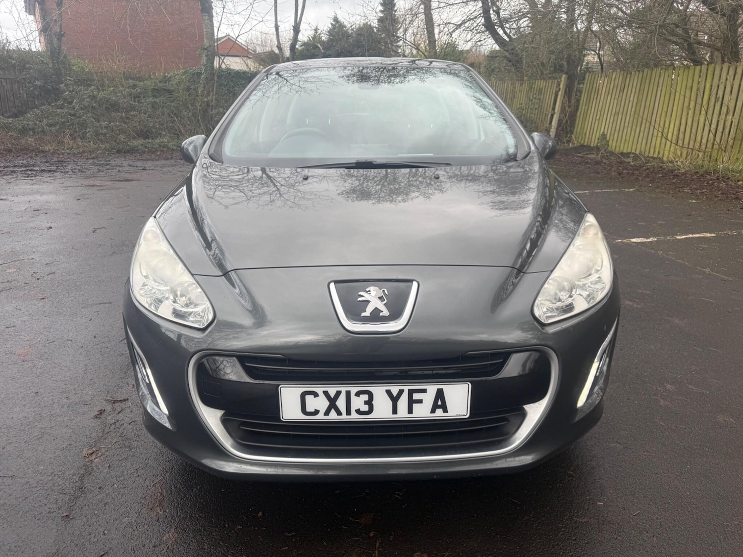 Used Peugeot 308 2013 for sale - 77484304: Photo 2