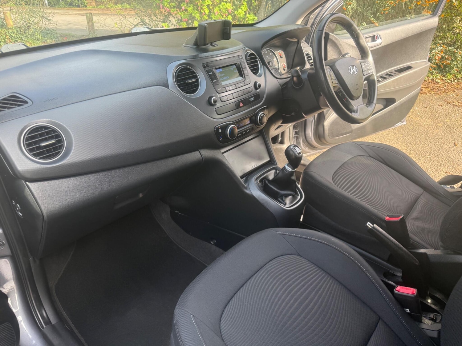 Used Hyundai i10 2017 for sale - 77978060: Photo 10