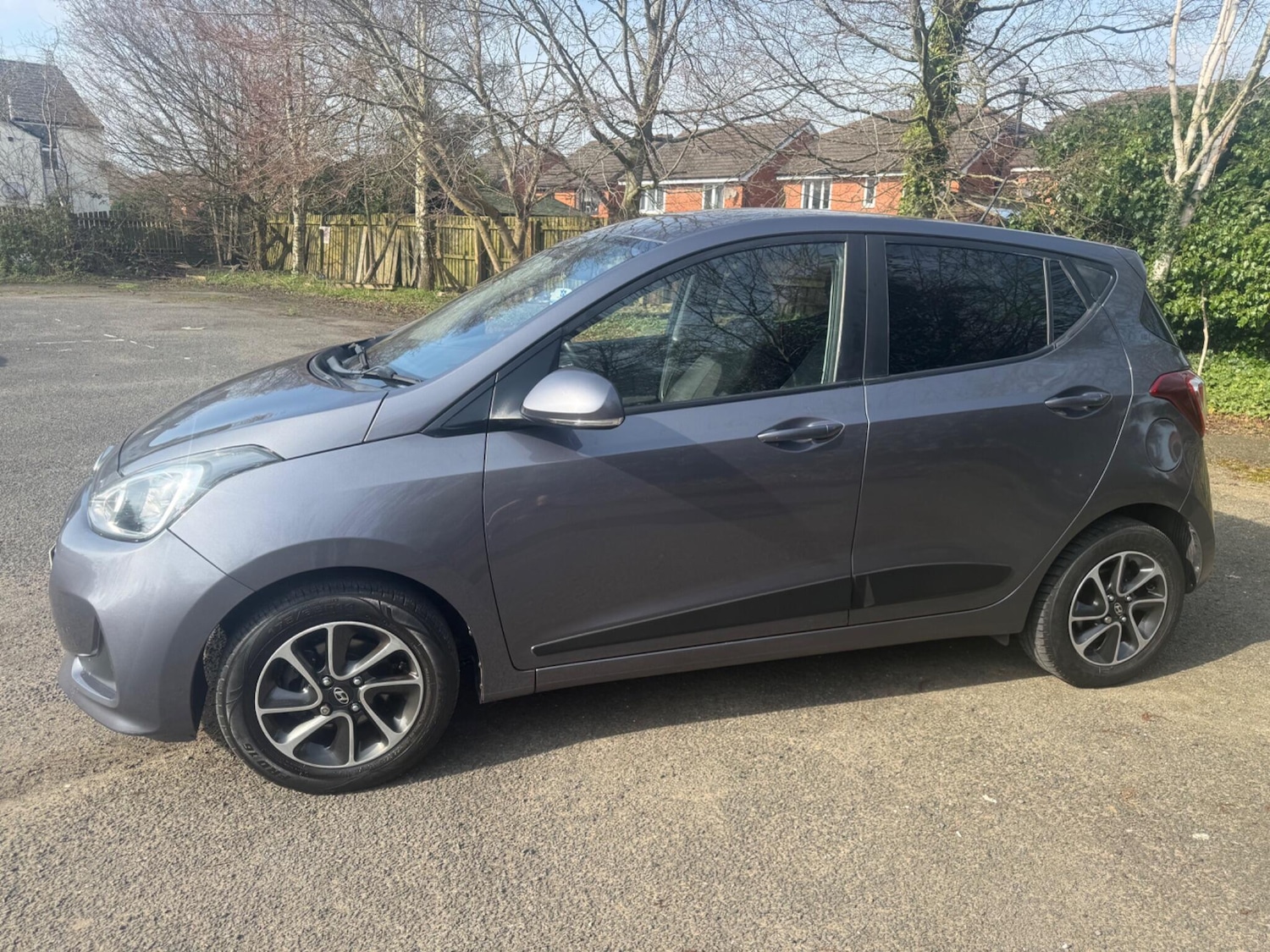 Used Hyundai i10 2017 for sale - 77978060: Photo 4
