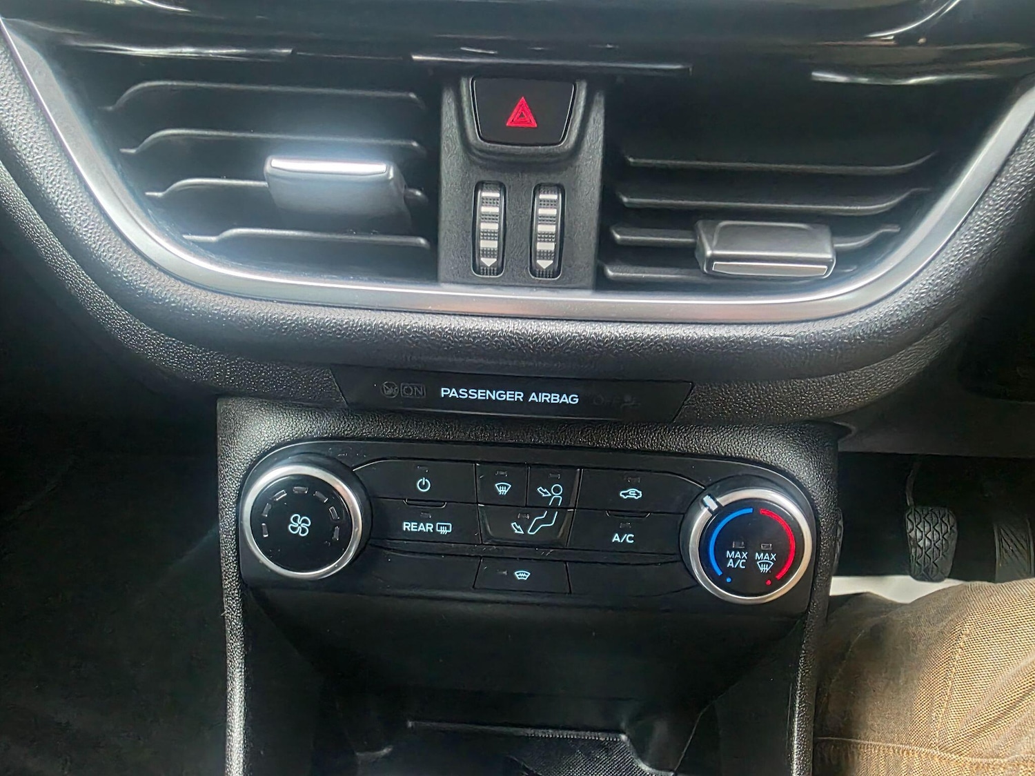 Used Ford Fiesta 2018 for sale - 76122746: Photo 14