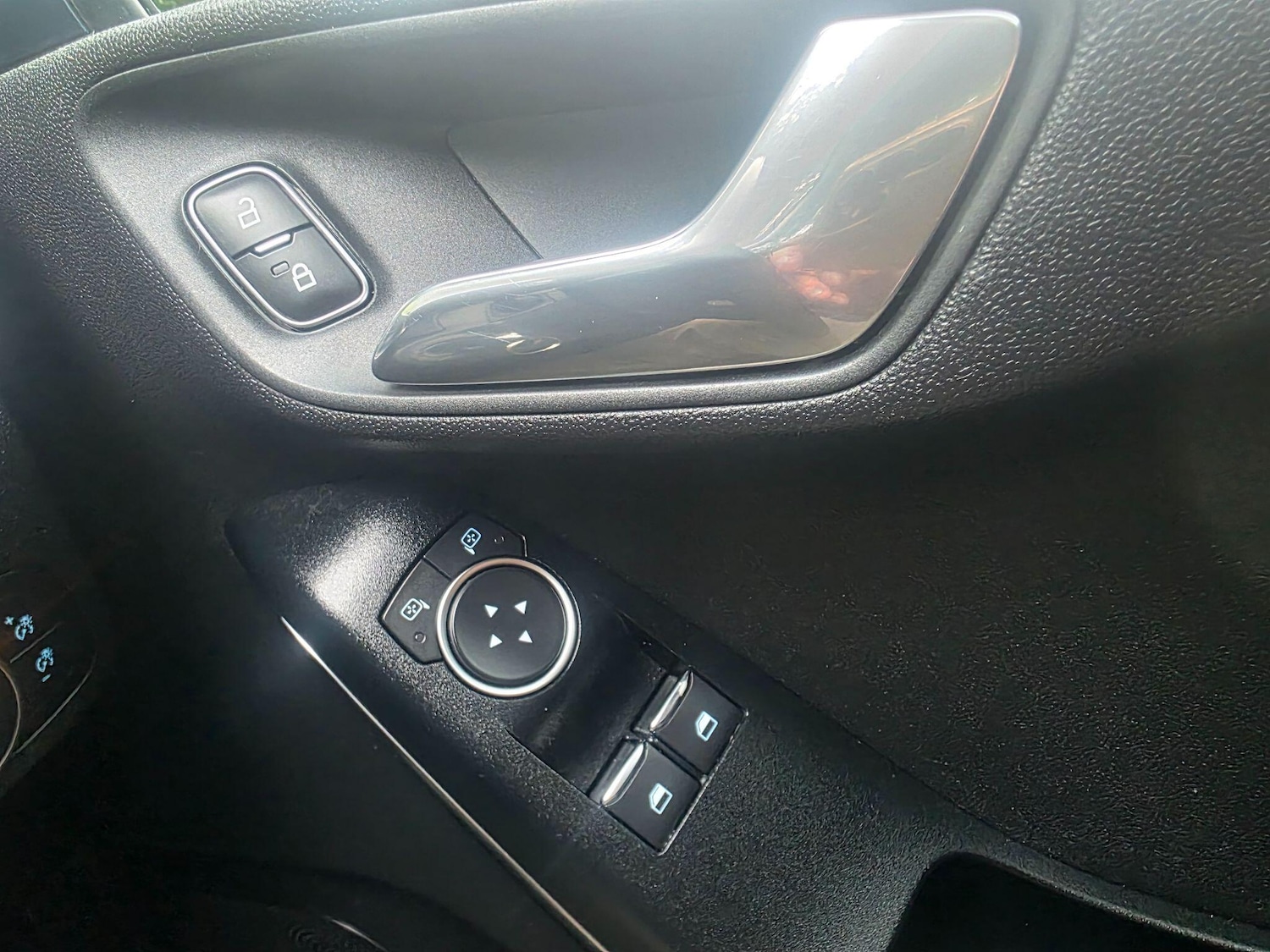 Used Ford Fiesta 2018 for sale - 76122746: Photo 19