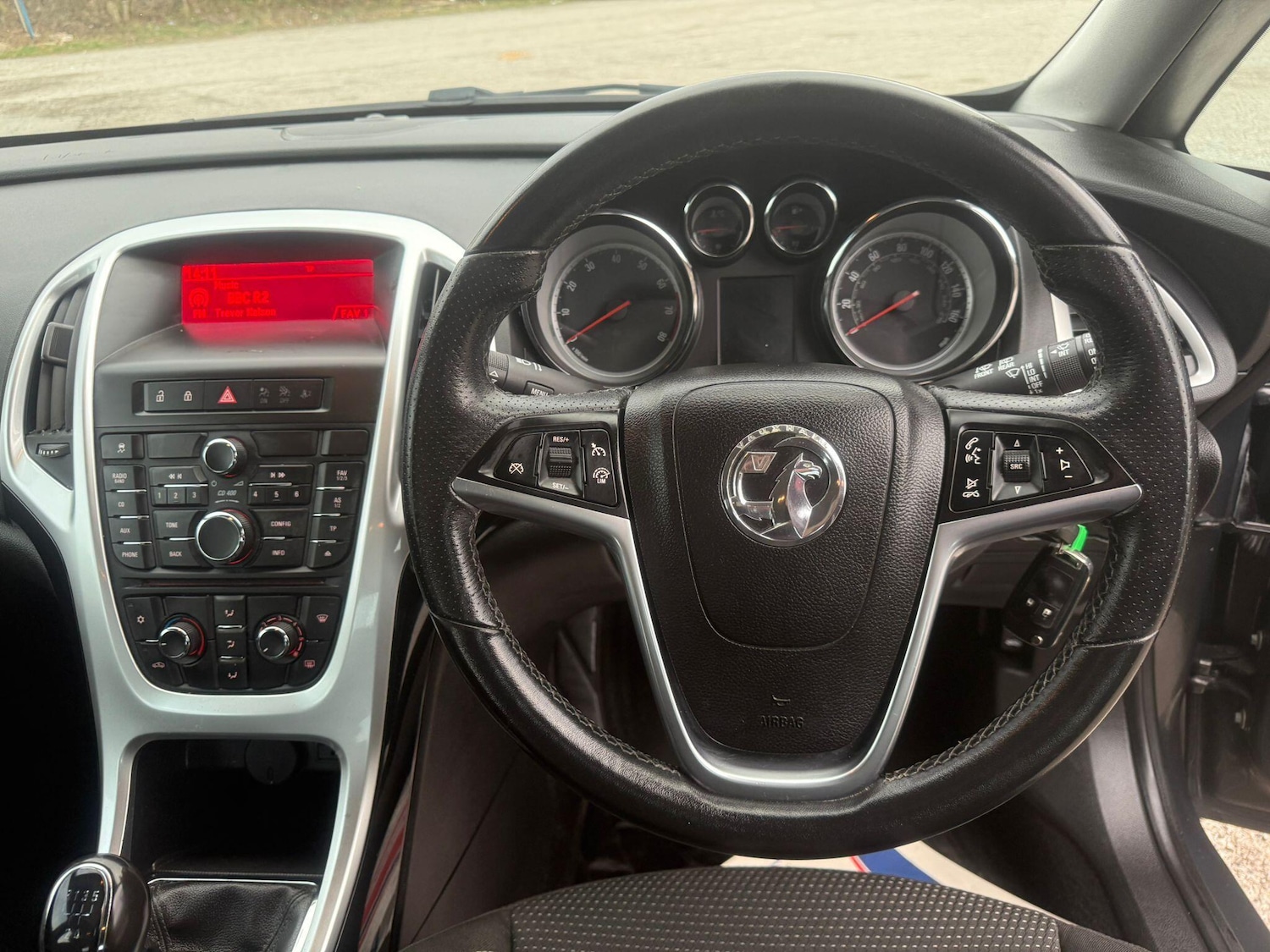 Used Vauxhall Astra 2015 for sale - 77074285: Photo 19