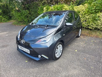 Used Toyota AYGO 2015 for sale - 79508637: Photo