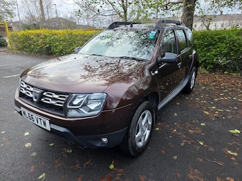 Used Dacia Duster 2016 for sale - 76855749: Photo