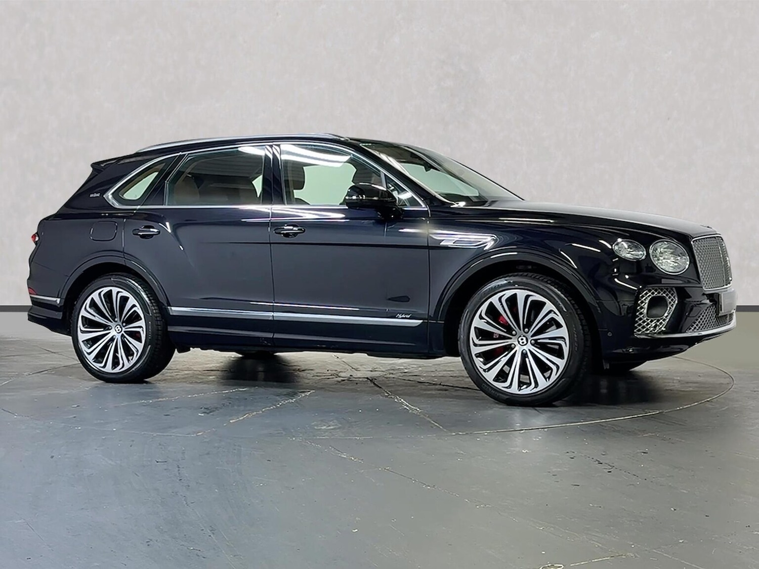 Used Bentley Bentayga 2022 for sale - 76974506: Photo 2