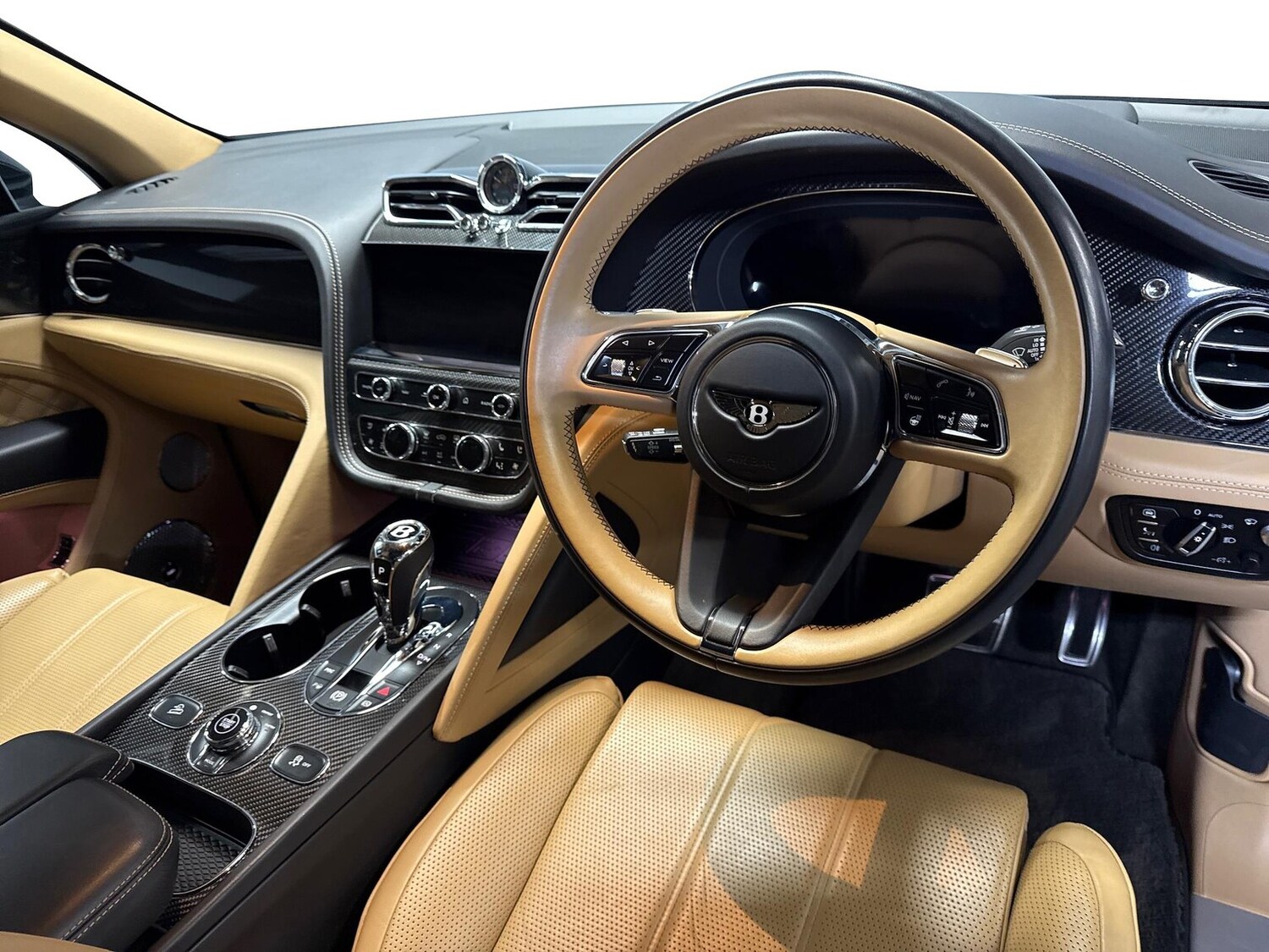 Used Bentley Bentayga 2022 for sale - 76974506: Photo 31