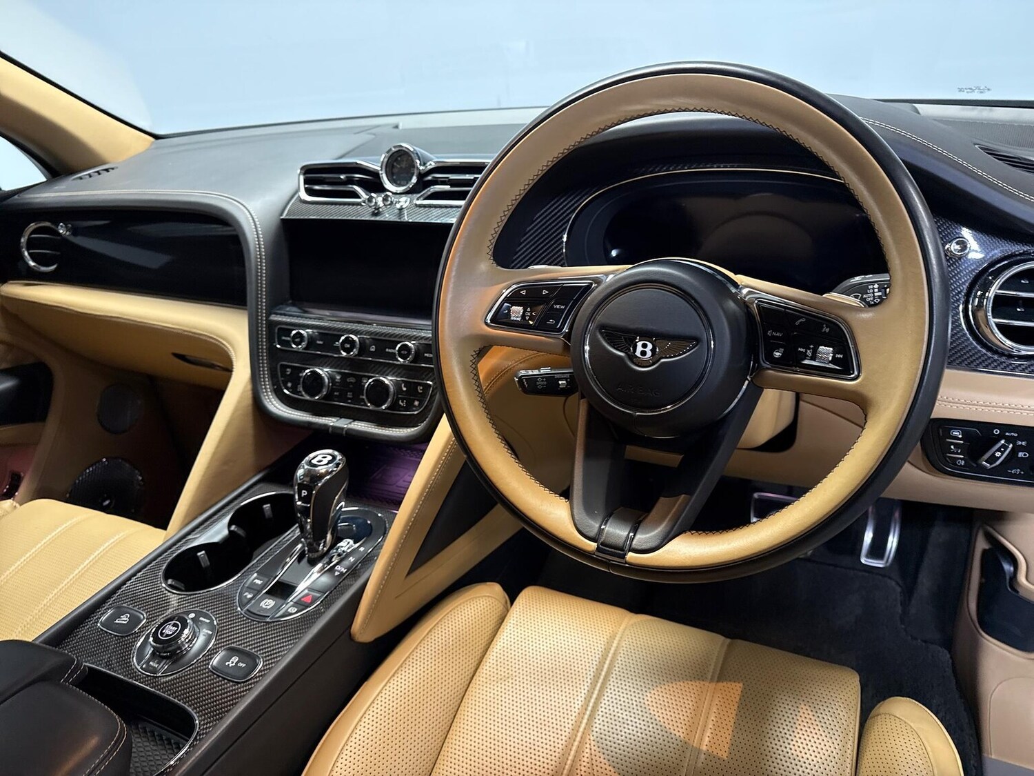 Used Bentley Bentayga 2022 for sale - 76974506: Photo 32