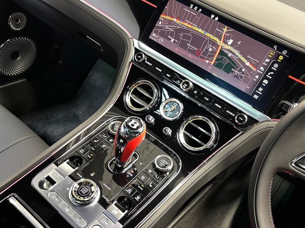 Used Bentley Continental 2025 for sale - 76263309: Photo 20