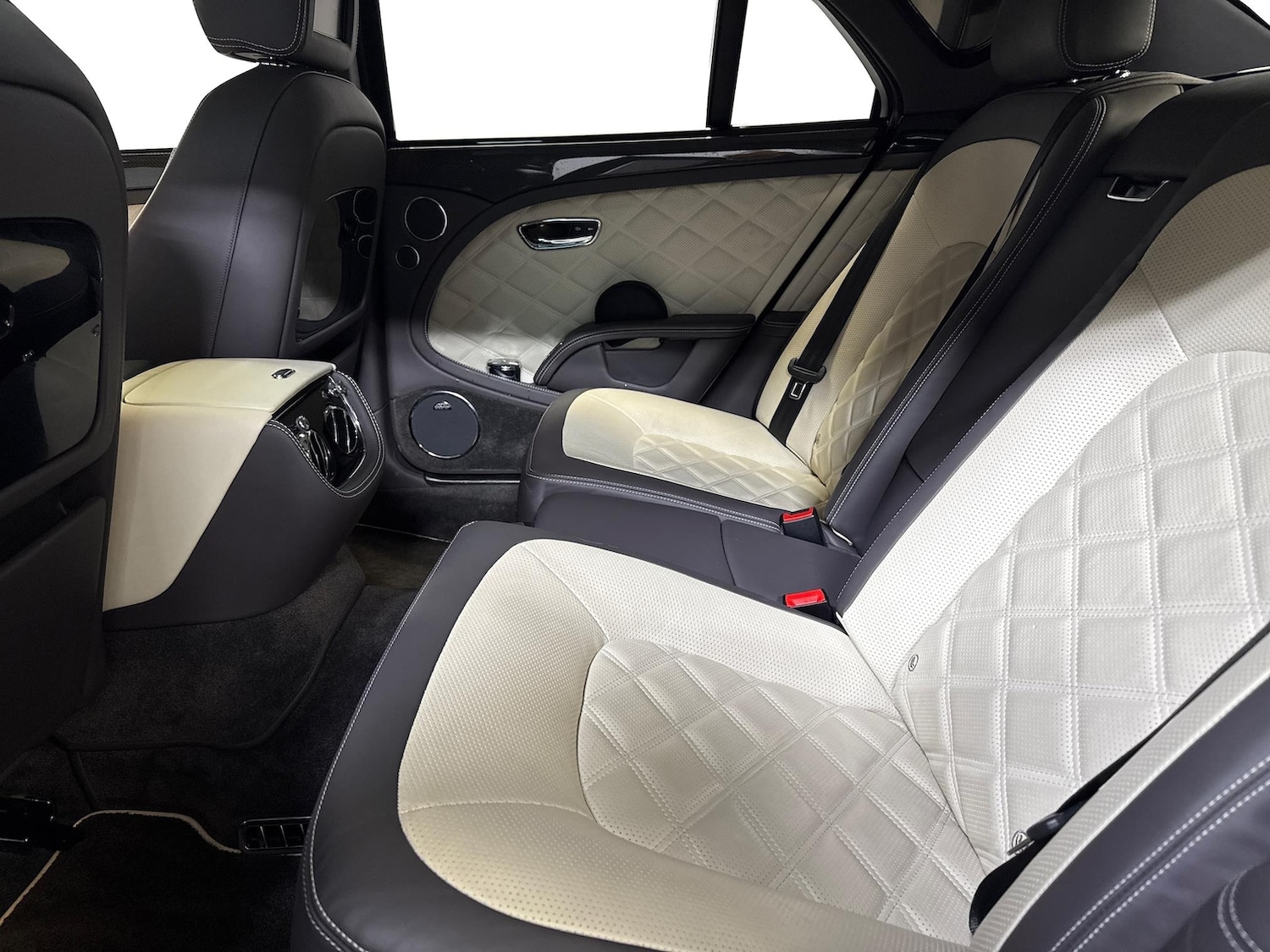 Used Bentley Mulsanne 2016 for sale - 76490754: Photo 25