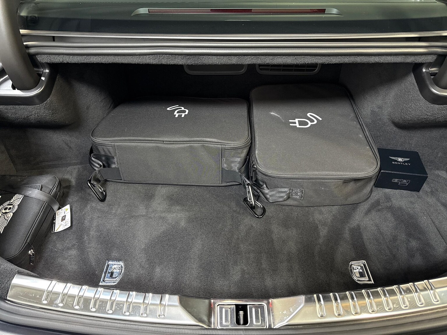 Used Bentley Flying Spur 2025 for sale - 76292956: Photo 13