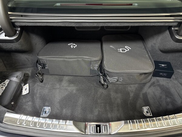 Used Bentley Flying Spur 2025 for sale - 76292956: Photo 13