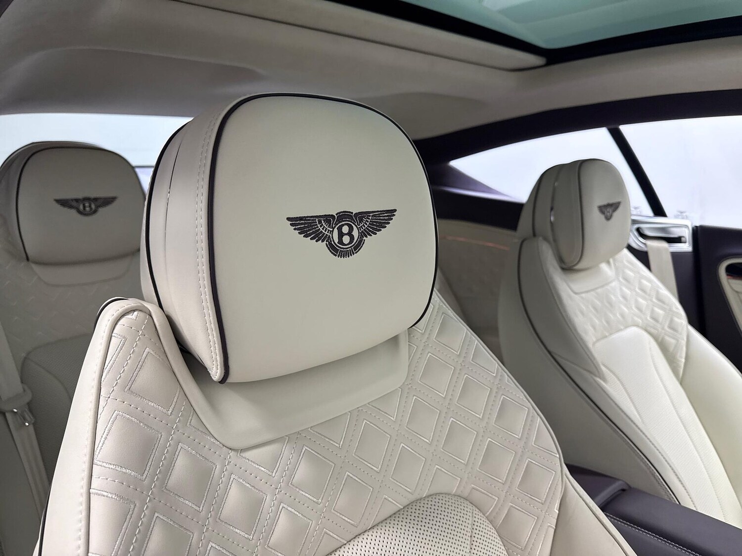 Used Bentley Continental 2023 for sale - 78193260: Photo 35