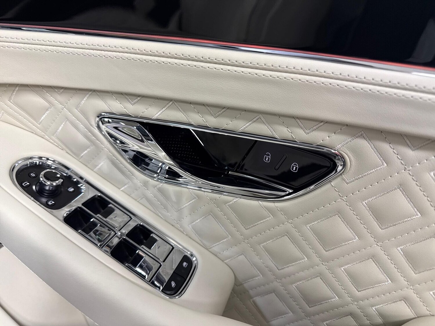 Used Bentley Continental 2023 for sale - 78193260: Photo 36