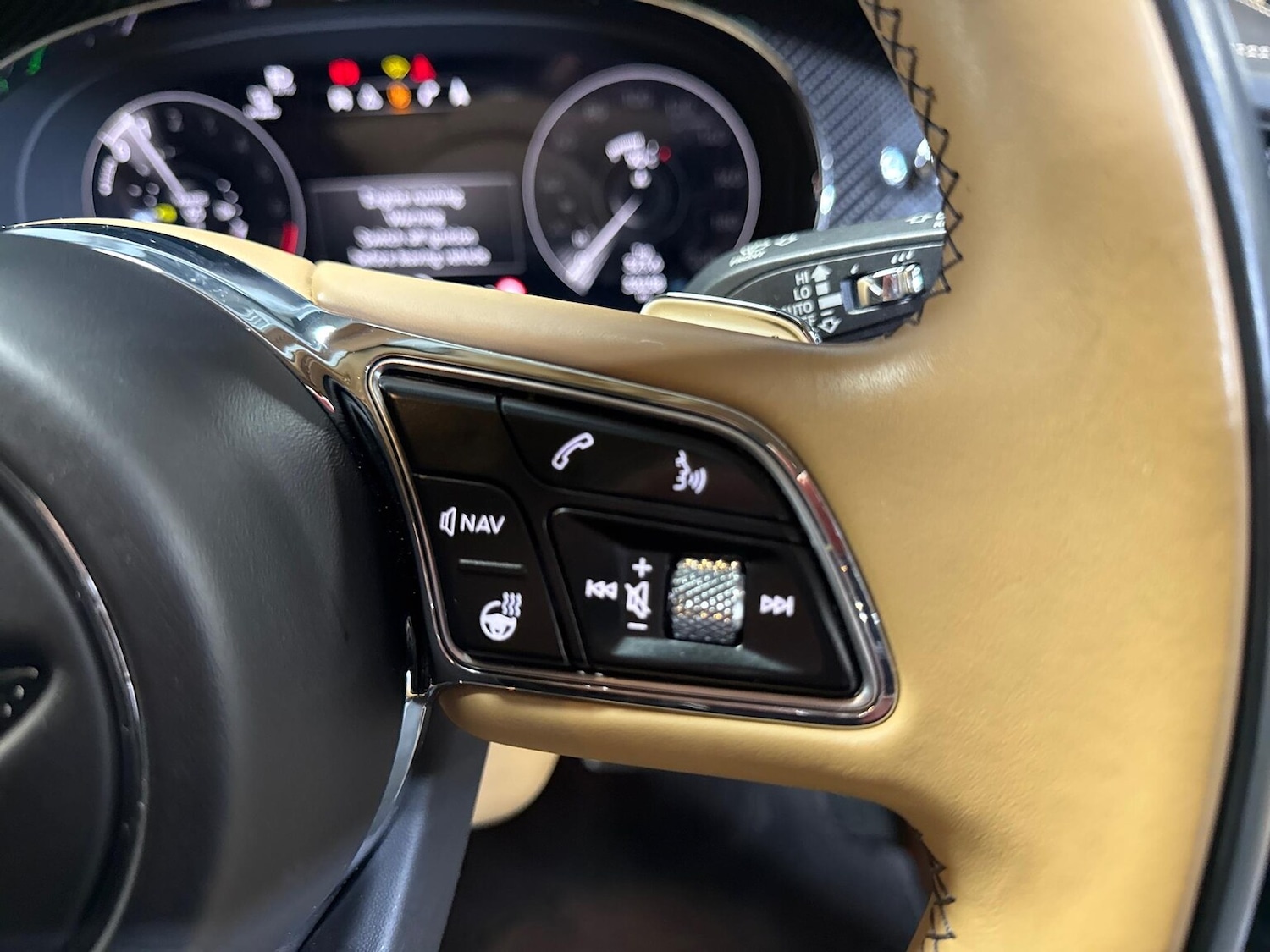 Used Bentley Bentayga 2022 for sale - 77489556: Photo 36