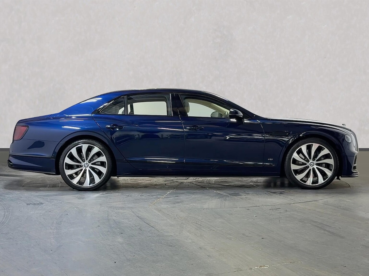 Used Bentley Flying Spur 2022 for sale - 77676339: Photo 3