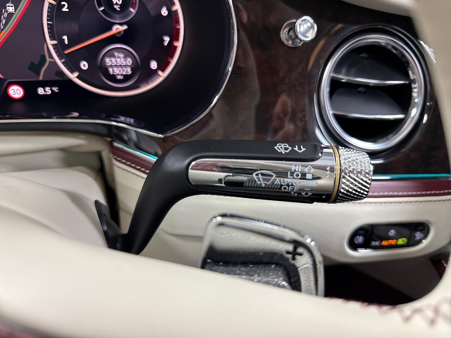 Used Bentley Flying Spur 2022 for sale - 78193263: Photo 24