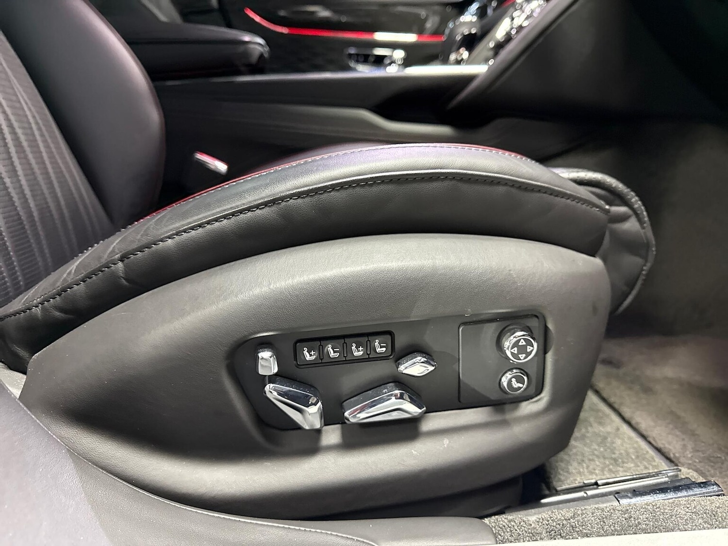 Used Bentley Flying Spur 2021 for sale - 77489568: Photo 38