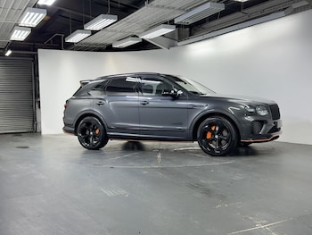 Used Bentley Bentayga 2026 for sale - 78511794: Photo